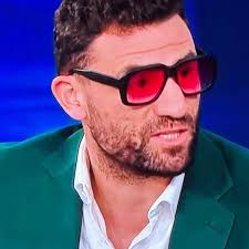 wow, MLB is basically openly hostile to watching the postseason in the  modern era. who has “Pay TV”?! Hulu with live tv isn't even an option.