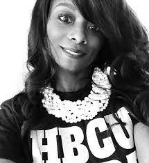 Latrice Lyons's Instagram, Twitter & Facebook