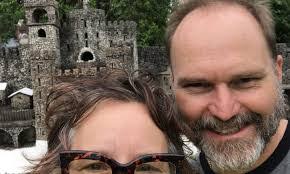 Lee Webb's Instagram, Twitter & Facebook