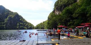 Sudah pernah mengunjungi pulau dayang bunting? Legenda Wujudnya Tasik Dayang Bunting Malaysiapost