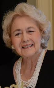 Michelle Hott's Instagram, Twitter & Facebook