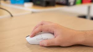 Why g305 and not g103 or something. Logitech G305 Lightspeed Review Rtings Com