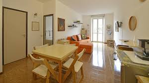 Barbecue esterno, in comune, con tavolo. Appartamento Isola D Elba First Love 2 Marciana Marina