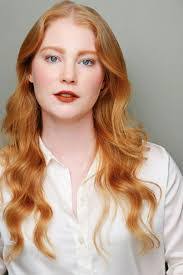 Leah Short's Instagram, Twitter & Facebook