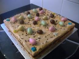 Croustillant Au Praline Et Chocolat Cafe La Cuisine De Rahima Chocolat Alimentation Croustillant