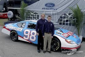 While he's had a good career, we will still wonder about what might have been and how his health betrayed him so sometimes you just don't get that hollywood ending. Kasey Kahne Poses With The Late Great Robert Yates After Landing His First Nascar Ride Nascar