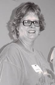 Kelly Mccreight's Instagram, Twitter & Facebook