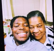 Wallace L Carter Jr"