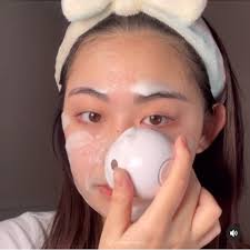 Amazon.com: YouthLab Pure Radiance, cepillo de limpieza facial vibratorio,  eléctrico, 3 modos, 3 cabezales de cepillo (2 cerdas, 1 silicona),  impermeable, recargable, temporizador inteligente, exfoliante, masaje