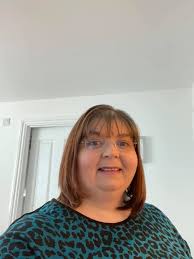 We have quite long /straight hair Inbetween thin&thick. Need hair care  ideas as it goes dry really quick I don't exactly use one hair care for her  either so feel quite bad