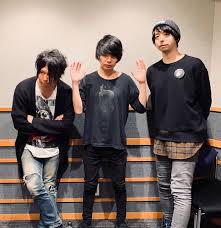 一部の地域を除き年内ラストとなる 機材車ラジオ unison square garden的2018年の総決算 例に漏れずメンバー3人でこの2018年を振り返っていきます un ユニゾンスクエアガーデン ユニゾン 田淵