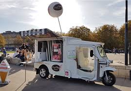 Green Tukky Ballon Publicitaire Gonfle A L Air Pour Booster La Visibilite Du Tuktuk Ou Foodtruck Ballon Publicitaire Ballon Publicitaire