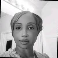 Lasandra Washington's Instagram, Twitter & Facebook