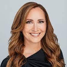 Tabitha Street's Instagram, Twitter & Facebook