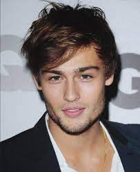 Pourquoi La Morpho Coiffure Est Si Importante Pour L Apparence Impeccable D Un Homme Cheveux Courts Homme Coiffure Homme Coupe De Cheveux Homme Courte