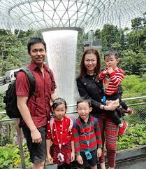 Pasangan ahsan/hendra memang diketahui mendapat julukan the daddies dari para pencinta bulutangkis indonesia. 5 Potret Keluarga Kecil Hendra Setiawan Kompak Dan Harmonis Merdeka Com