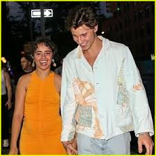 Mar 29, 2021 · shawn mendes and camila cabello reportedly had their home in los angeles broken into. Shawn Mendes Gets Real About His Fights With Camila Cabello Says It S Not That Holding Hands All The Time Camila Cabello Shawn Mendes Just Jared