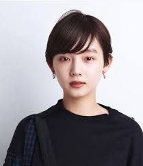 面長におすすめのヘアスタイル ヘアアレンジ ヘアカタログ 髪型40選 ショート ショートボブ ボブ ミディアム ロング ショートのヘアスタイル 髪型 ハンサムショート