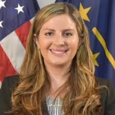 Courtney Staton's Instagram, Twitter & Facebook