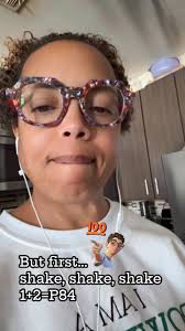 Ladies and Gentlemen, the ladies of Alpha Kappa Alpha Sorority, Inc. Kappa  Lambda Omega Chapter… 🎶🎼 Music Credit: Anniversary