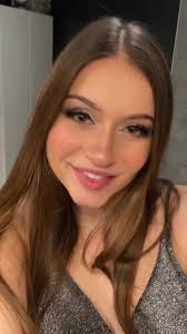 Vidéos de Lisa Pierre (@lisapierre12) avec suono originale