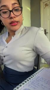 Kiara Wallace's Instagram, Twitter & Facebook