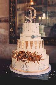 Great gatsby wedding cake topper. 20 Deliciously Decadent Art Deco Wedding Cakes Art Deco Wedding Cake Art Deco Cake Romantic Cake Topper