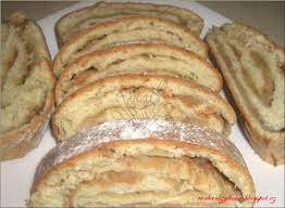 Jablecny Zavin Food Bread Cake
