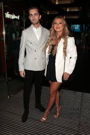 Dani dyer and her boyfriend sammy kimmence have announced the birth of their baby boy. 6gl2oh8gpnsk0m
