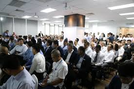 The mrt circle line is one of the 18 lines of the new world mrt system and one of the 11 initial new world mrt lines built in conjunction with the gamma server update. Mrt 3 Circle Line Ccl Line Mrt Corp