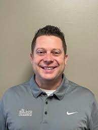 Ashley Mew's Instagram, Twitter & Facebook