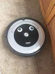 Ketika langit berubah merah, bulan berubah hitam, dan monster mulai berkeliaran di jalanan, satsuki kakeru bingung apa yang harus dilakukan. Something S Up With My Roomba Greatestgen
