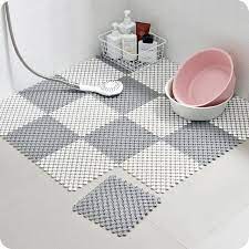 A bath mat is one bathroom essential we don't want to be without. 25x25cm Bathroom Carpet Plastic Bath Anti Slip Mat Household Bathroom Shower Mats Toilet Mats Washing Machine Pa Shower Mat Bathroom Carpet Bathroom Shower Mat