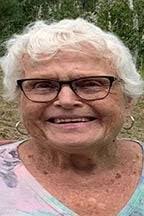 Diana Ruhl's Instagram, Twitter & Facebook