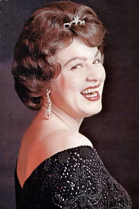 Patsy Cline Facts: 10 Things to Know About the Country Icon