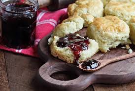 In a mixing bowl whisk together flour, sugar, baking powder, baking soda and salt. Scone Vs Biscuit What S The Difference Foods Guy