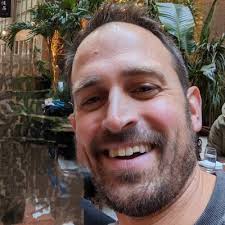 Christopher Toomey (@ChrisGToomey)