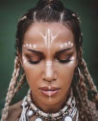 Audrey DeWitt (Itsaudreydewitt)