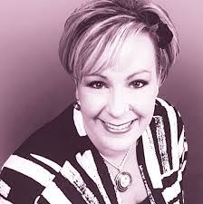 Sonja Kirk's Instagram, Twitter & Facebook