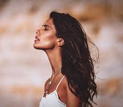 Para quem está de carro, basta setar a praia no gps e aproveitar as excelentes estradas portuguesas. 15 Atrizes Da Nova Geracao Que Prometem Roubar Muitos Coracoes