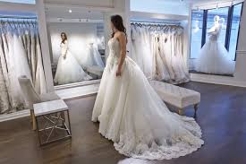 Maybe you would like to learn more about one of these? Ist Es Moglich Ein Hochzeitskleid Wegzuwerfen Und Warum Uberhaupt Kann Eine Hochzeit Oder Ein Hochzeitskleid Verkauft Werden Wo Konnen Sie Ihr Hochzeitskleid Nach Der Hochzeit Verkaufen