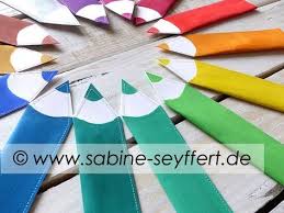 Bastelidee Diy Zur Einschulung Selbst Gemachte Buntstifte Als Deko Girlande Zum Schulstart Blog Sab Schulstart Geschenke Basteln Schuleinfuhrung