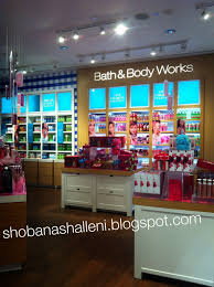 Además, velas, aromatizantes y fragancias para el hogar. Bath And Body Works Malaysia