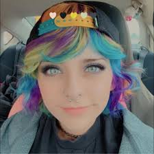 Live life in color 🩵