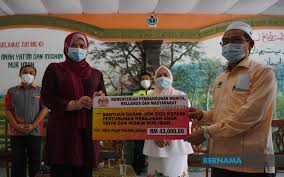 Initially established on january 17, 2001 as the ministry of women's affairs (malay: Bernama Kpwkm Channels Aid To Over Two Million Households During Mco Cmco