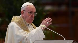 See more ideas about papa, francisco, pope francis. Papst Ruft Zu Schuldenerlass Fur Arme Staaten Auf Aktuell Welt Dw 12 04 2020