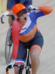 Baanwielrennen gijs van hoecke wil naar de tour. Elis Ligtlee Wikipedia