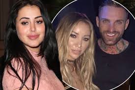 Aaron chalmers marnie joined the cast of geordie shore in 2013 and went on to live out her love life on camera, with the show documenting flings with scott timlin and gaz beadle. Marnie Simpson Reveals Rare Bladder Condition Diagnosis And Says She Can T Believe Ex Aaron Chalmers Is Dating Lauren Pope Irish Mirror Online