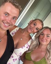 Lewis Rose (@lewisrose) • Instagram photos and videos