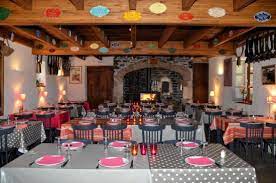 Get inspired by our community of talented artists. Le Buron De L Aubrac Restaurant Bewertungen Telefonnummer Fotos Tripadvisor